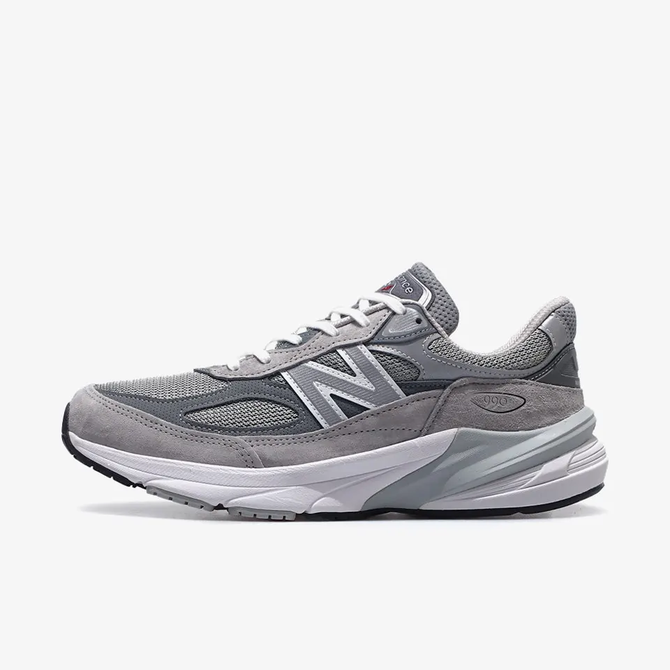 990v6 グレーの側面
