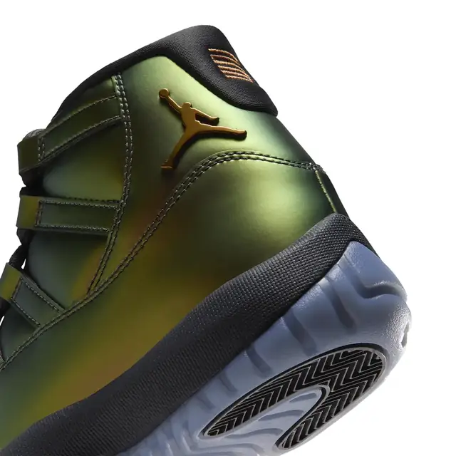 2026年/WMNS Air Jordan 11 Magic Ball/ヒールのジャンプマン